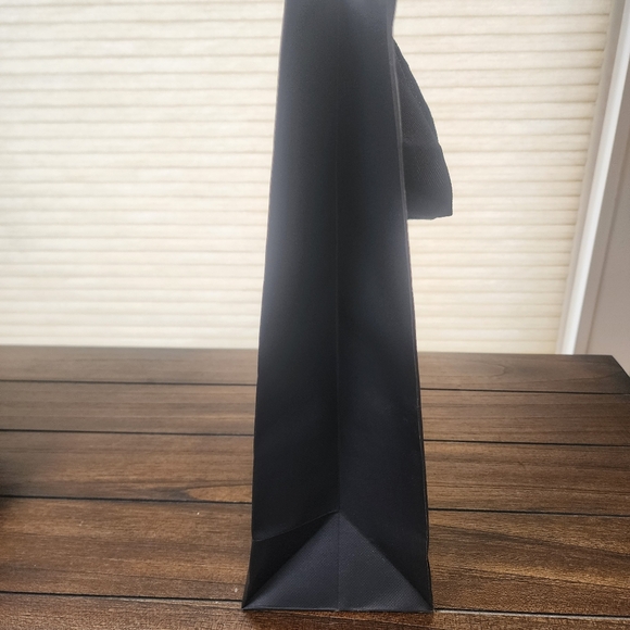 New Coach Black Paper Gift Bag - Picture 4 of 6